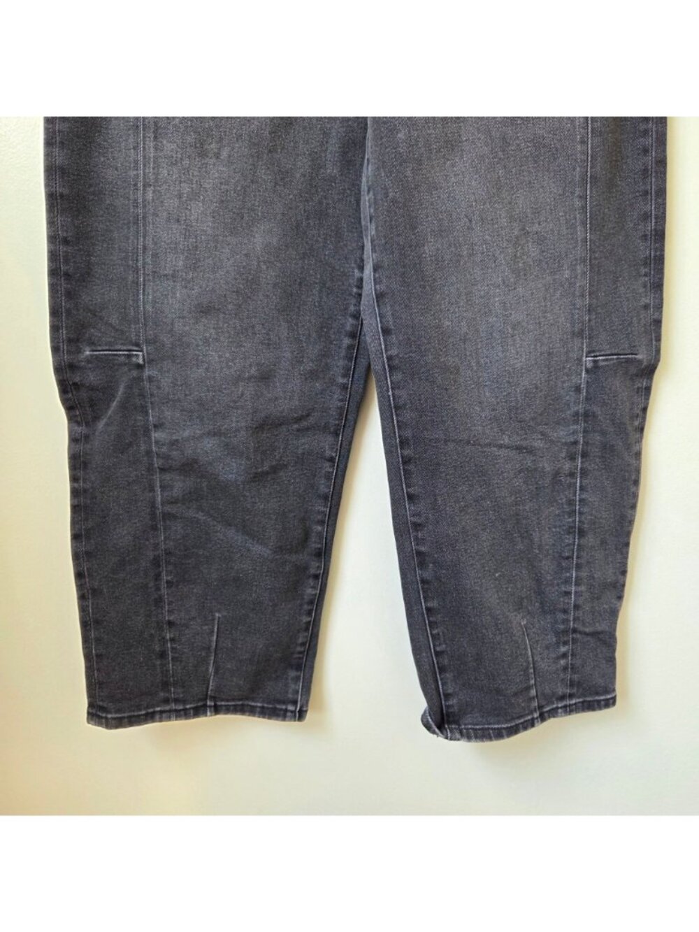 Pistola Eli High Rise Barrel Leg Jeans Ankle Washed Black Sz 28 - Picture 3 of 9